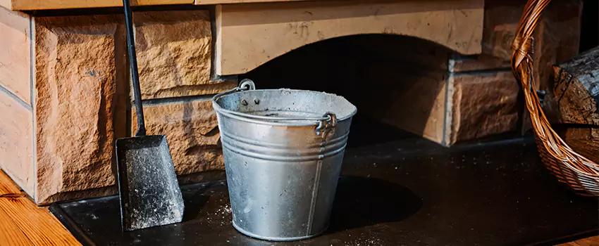 Clean The Fireplace Mantle And Hearth in Bowling Green, Kentucky